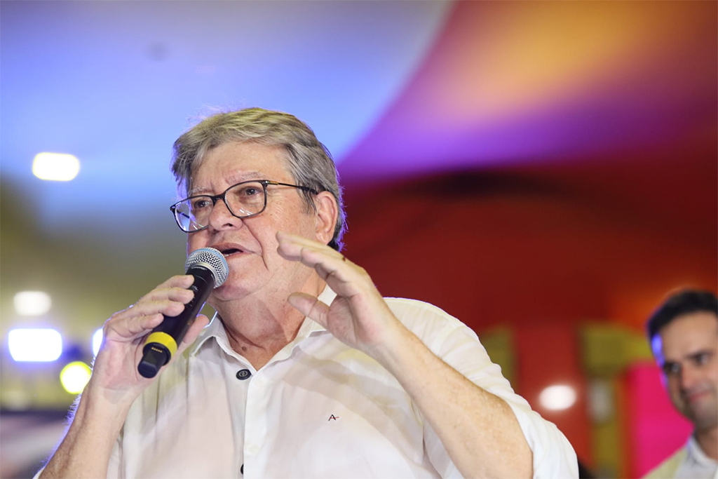 João Azevêdo exalta resultados da gestão e diz que Lucas vai “subir o sarrafo” na PB
