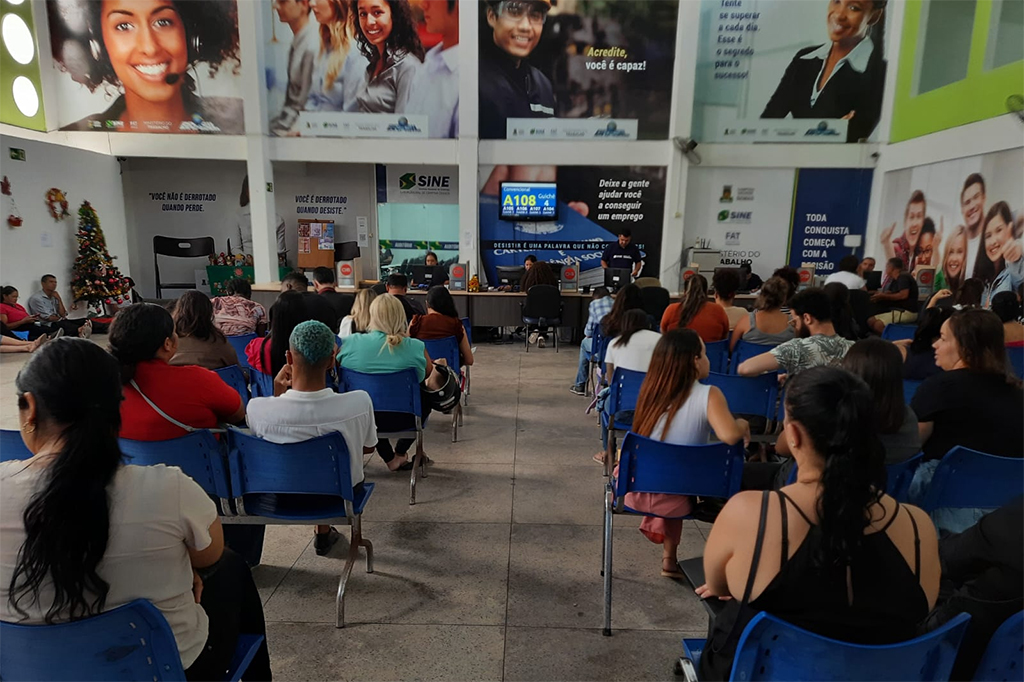 Campina Grande disponibiliza quase 600 vagas de emprego nesta semana