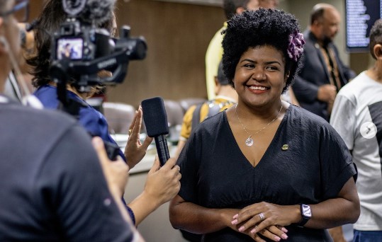 Jô Oliveira credita vitória eleitoral a nova forma de atuação política