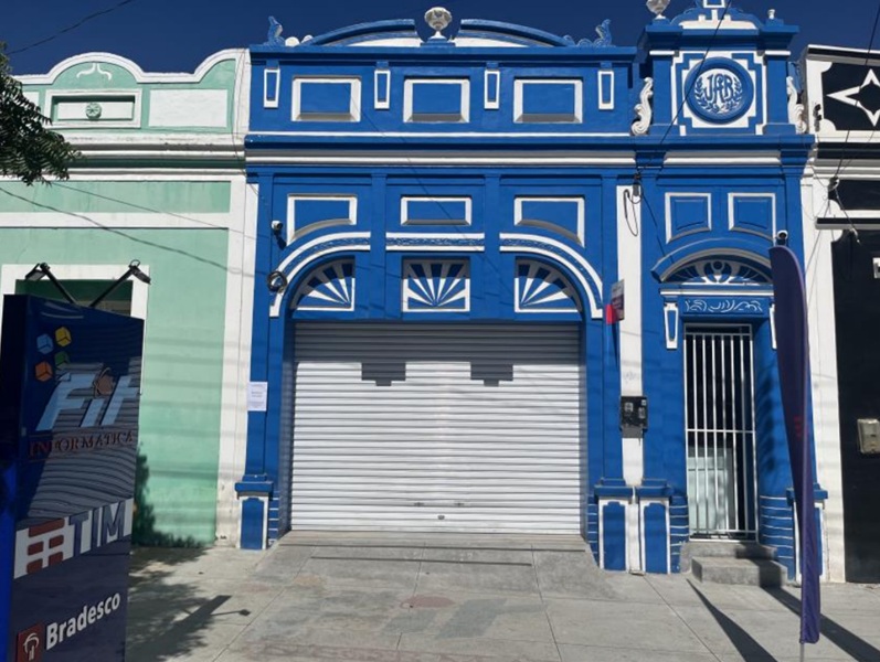 Prefeito de Sumé é intimado pelo TCE por mudanças em imóveis históricos