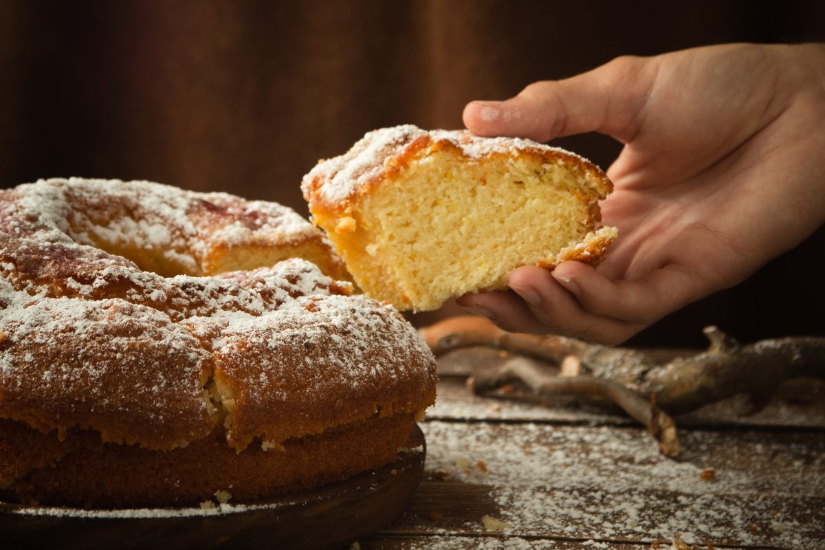 Pão de ló: por que bolo tem nome de pão? Especialista explica origem da receita