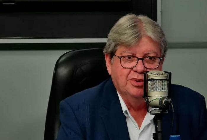 João Azevêdo defende expansão de programas estaduais de saúde