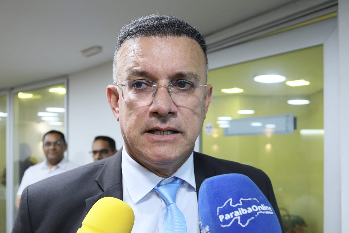 Deputado projeta candidatura do PL à Prefeitura de Campina Grande em 2028