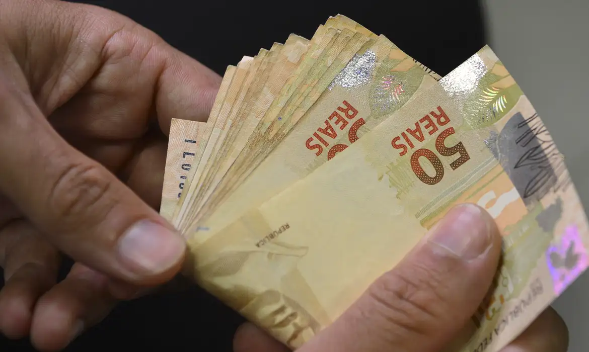 Estado divulga datas de pagamento para servidores de agosto