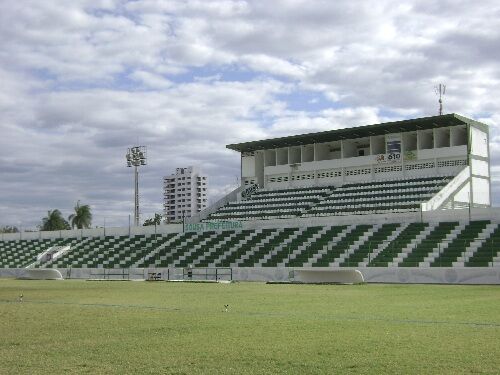 Sousa e Santa Cruz jogam neste domingo pela Série D sem transmissão com imagens