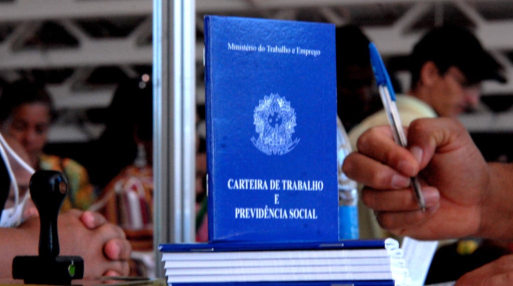 Desemprego fica abaixo da média do país em 11 estados; confira o ranking