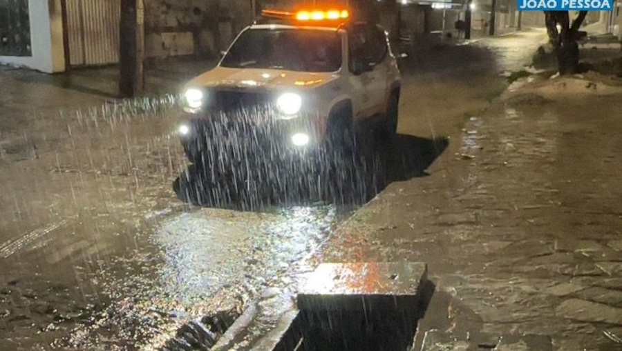 Inmet alerta para chuvas intensas em mais de 40 cidades da Paraíba