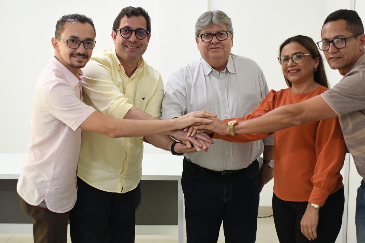 Prefeitos de Tavares e São Domingos se filiam ao PSB para disputar reeleição em outubro