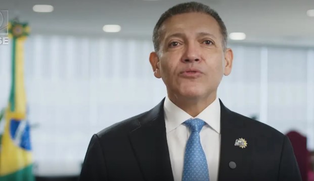 Presidente do TSE ressalta importância do voto