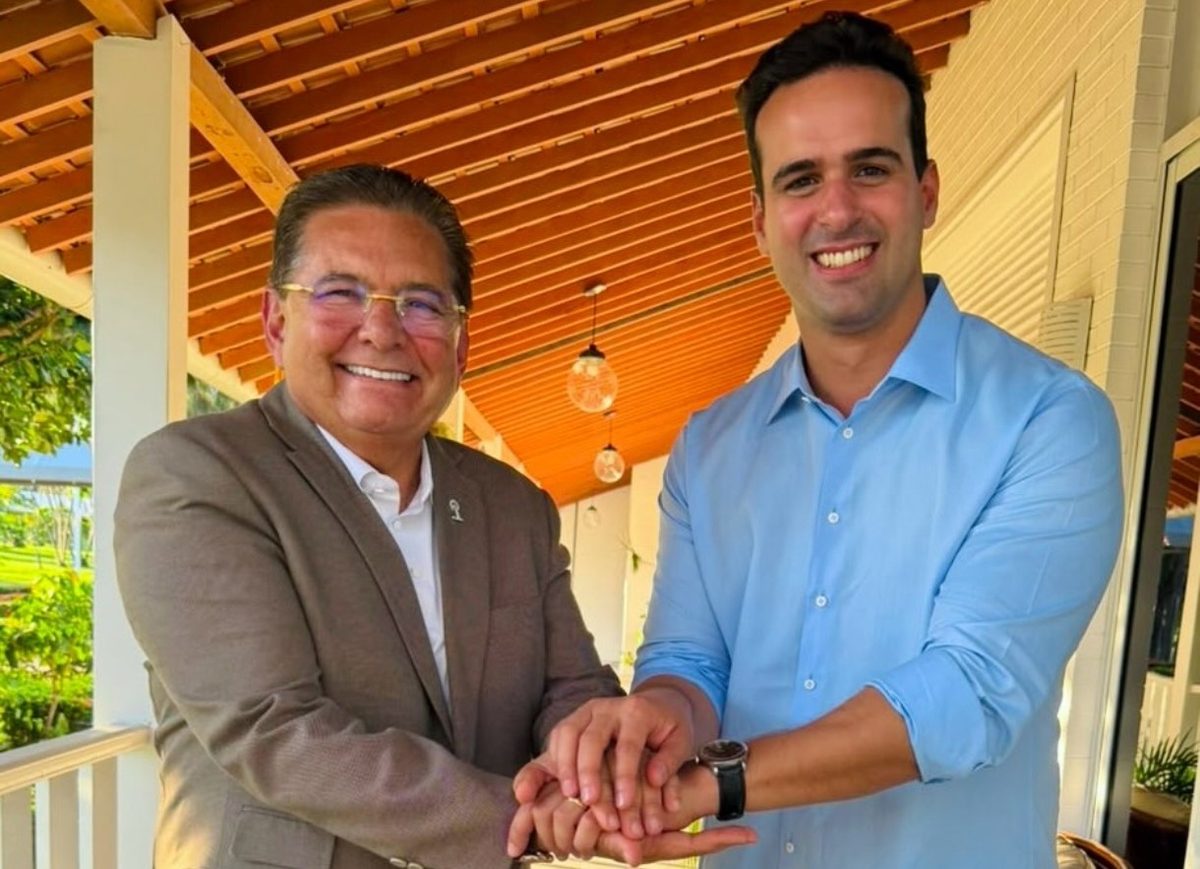 Adriano Galdino e Lucas Ribeiro retomam diálogo na Paraíba