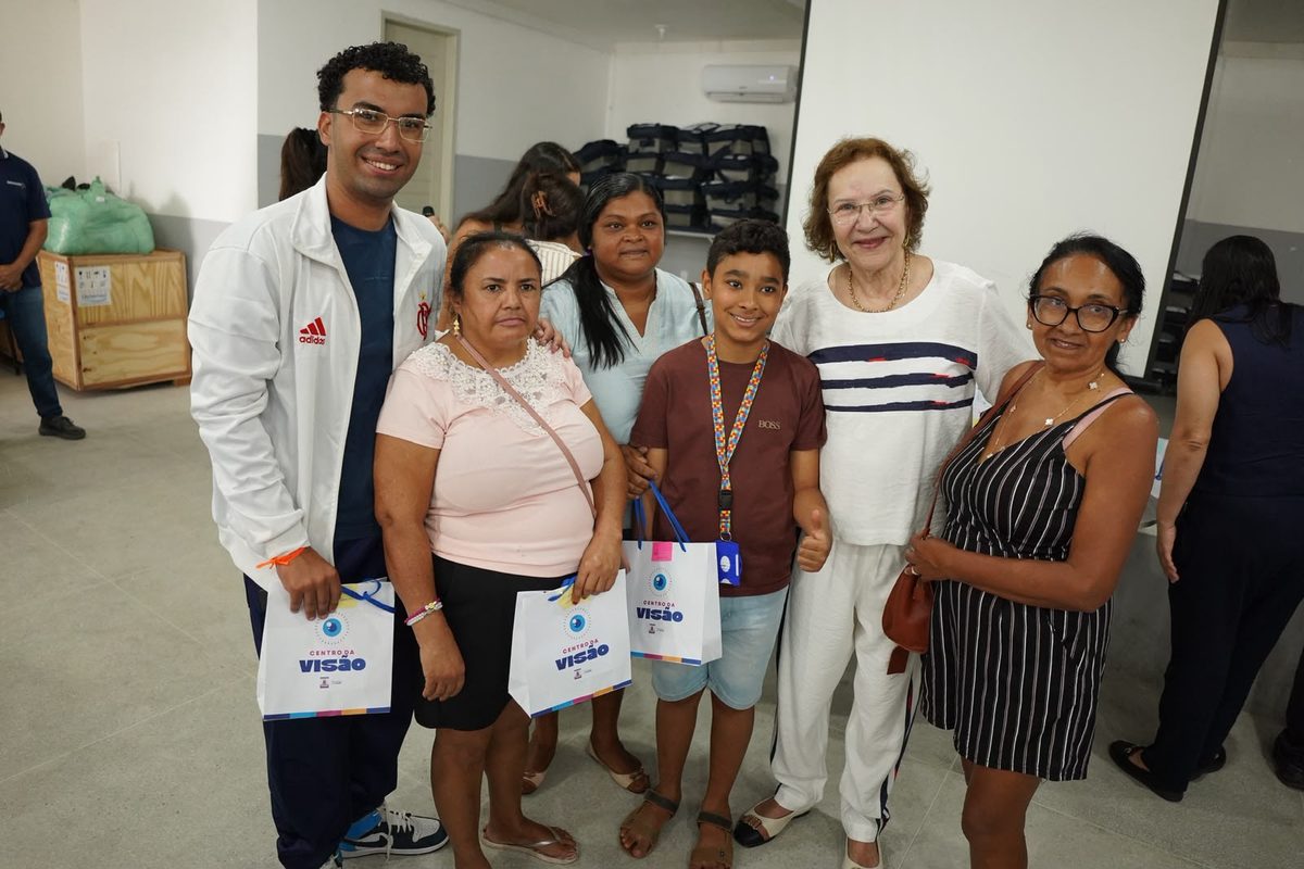 Prefeitura de Guarabira entrega mais de 180 óculos por meio do Centro da Visão