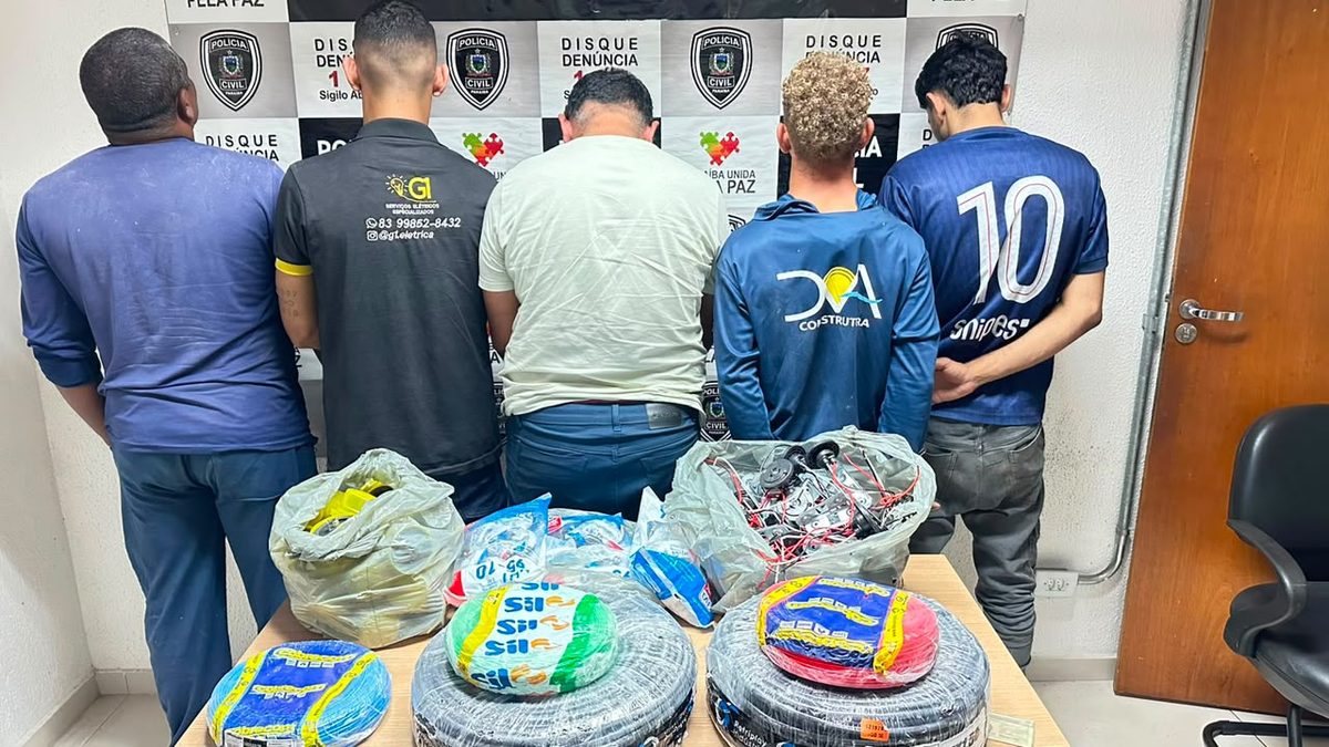 Polícia prende cinco pessoas por furto de material de construção em João Pessoa