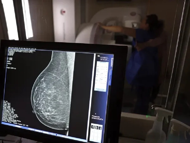 Outubro Rosa: geriatra destaca importância da prevenção do câncer de mama