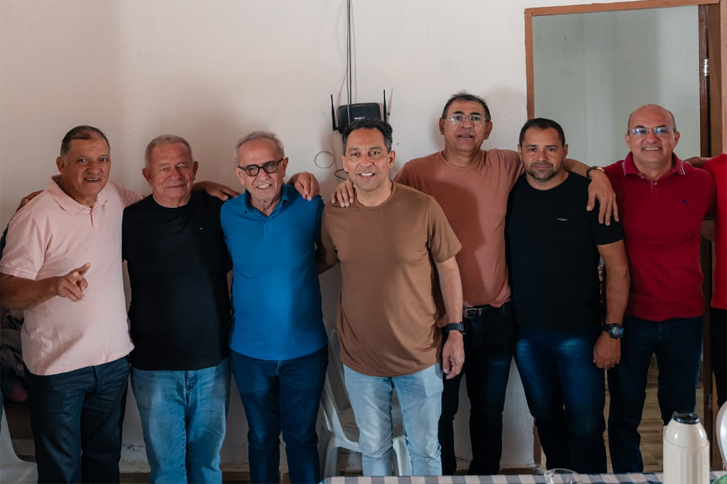 No Cariri, Cícero reforça compromisso com desenvolvimento da caprinovinocultura