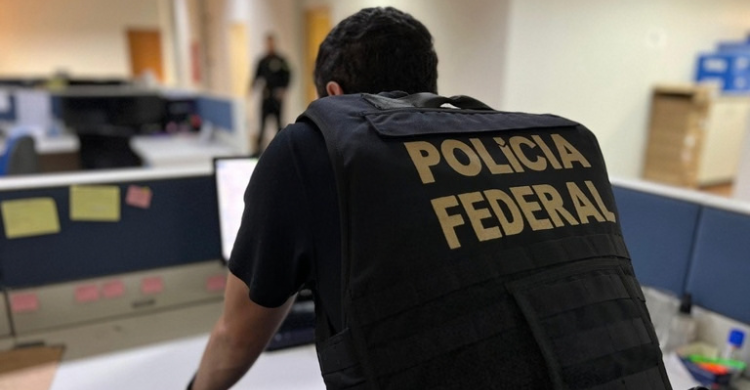 Polícia Federal investiga uso de identidades falsas na Justiça Eleitoral