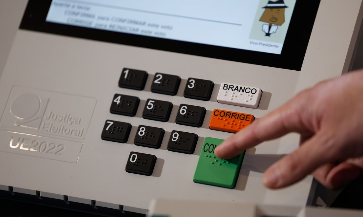 Eleitores com deficiência: conheça os recursos que ampliam autonomia na votação