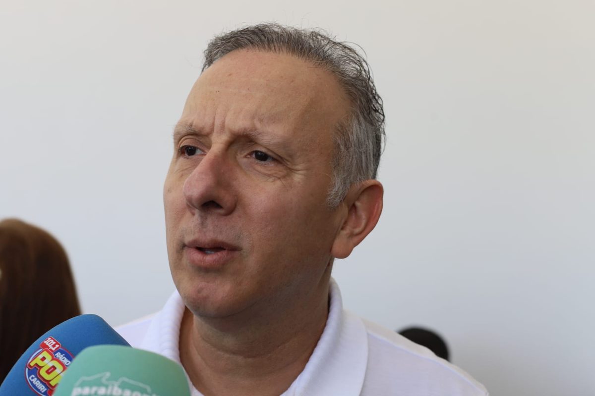 Deputado chama Efraim Filho de covarde e afirma não ter vergonha do sobrenome Ribeiro