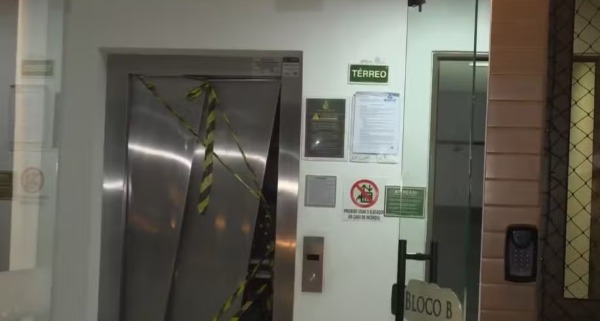 Polícia faz perícia em prédio onde elevador despencou com mãe e dois filhos em João Pessoa