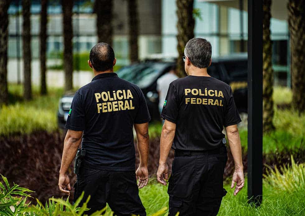 PF mira parentes de senador em investigação sobre fraudes no INSS