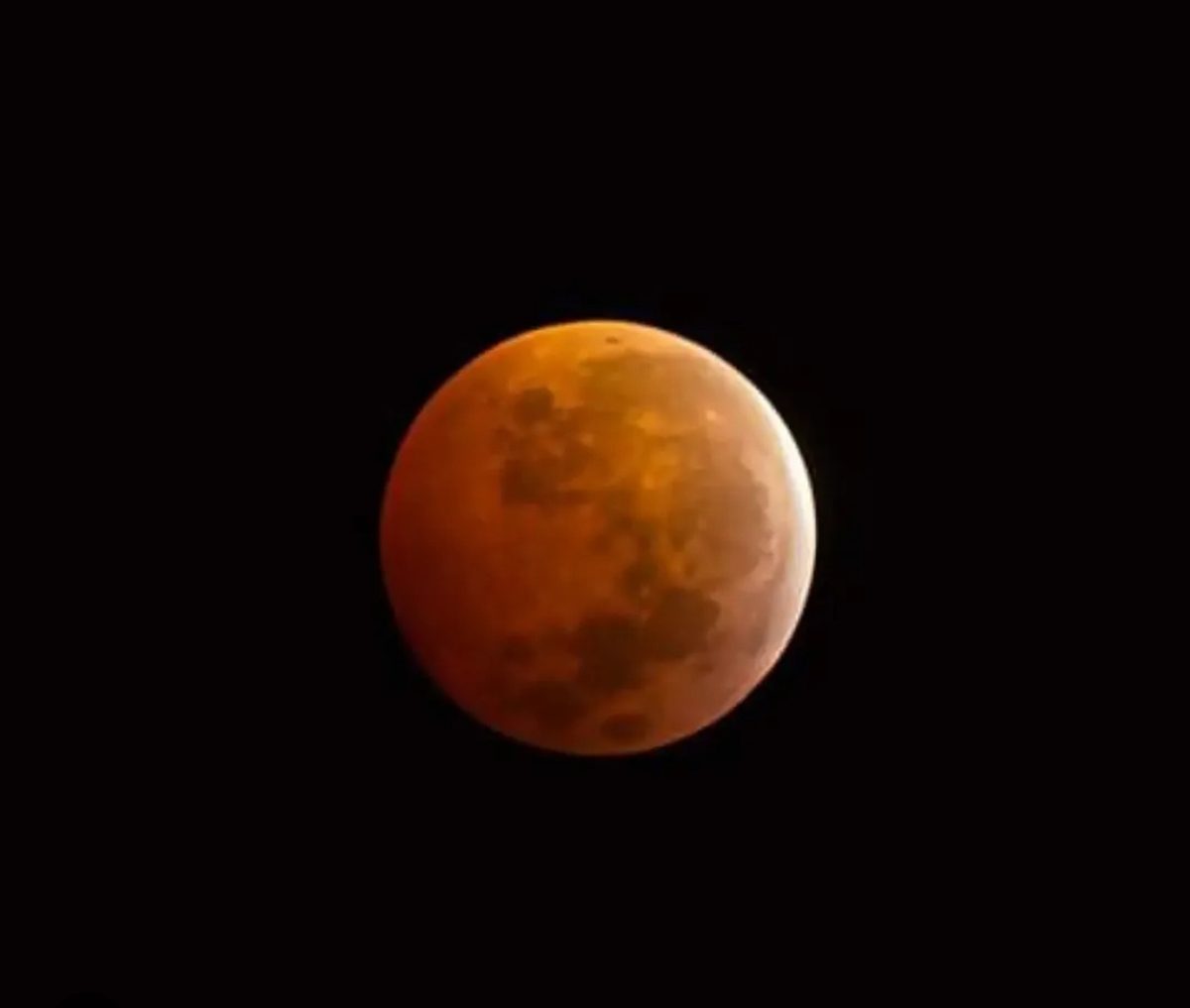 Orla de João Pessoa terá observação gratuita de eclipse lunar