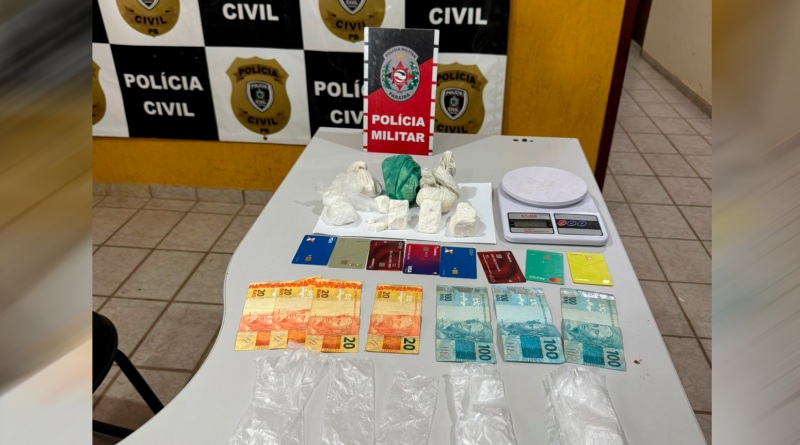 Homem é preso com drogas dentro de carro em Bom Sucesso