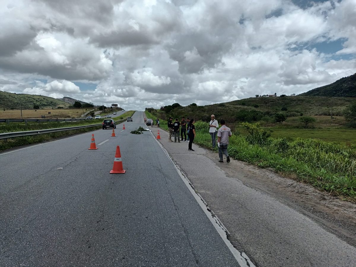 Mulher morre atropelada na BR 230 em Gurinhém