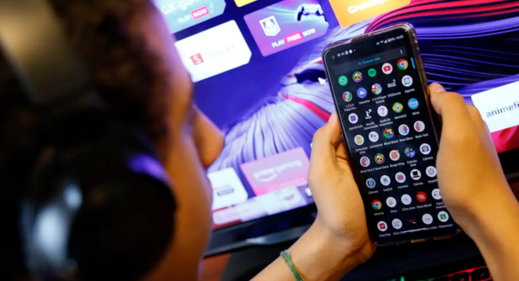 Consumidor pode cancelar internet e exigir ressarcimento por furto em estacionamento