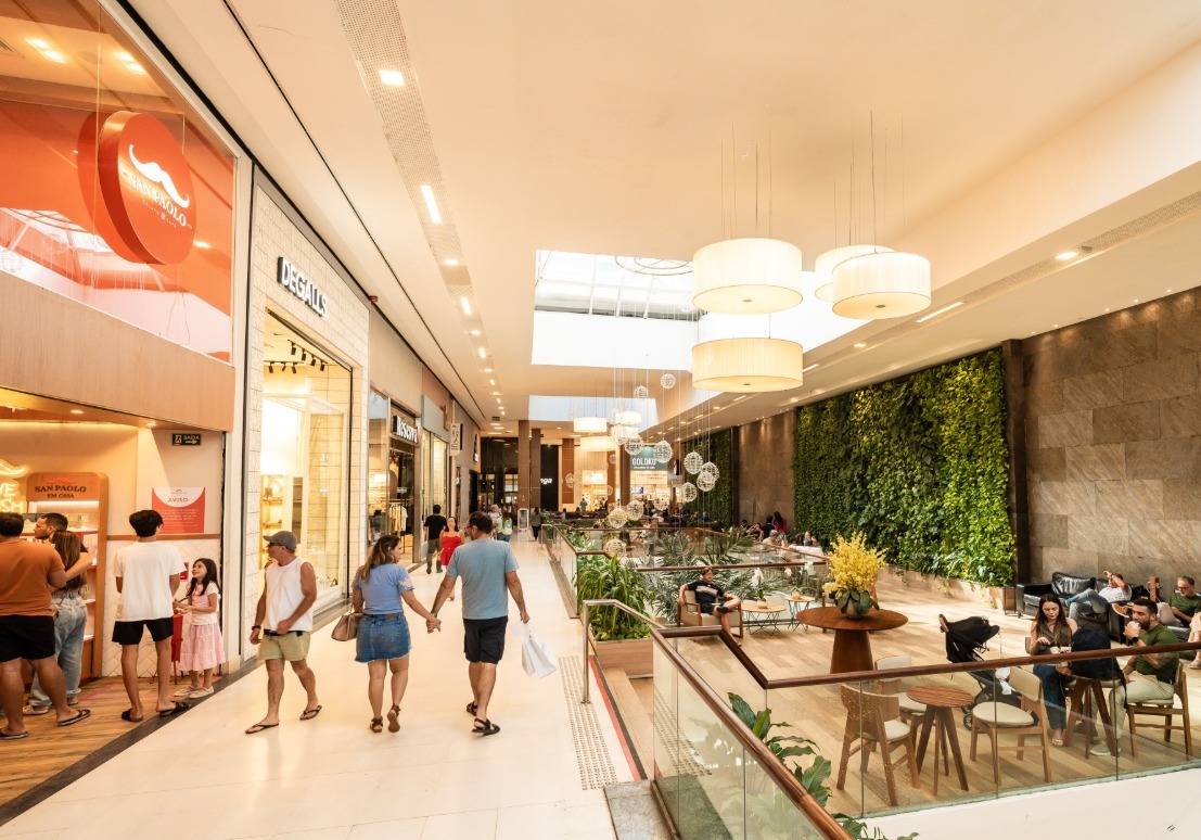 Manaíra e Mangabeira Shopping abrem em horário normal nesta quarta