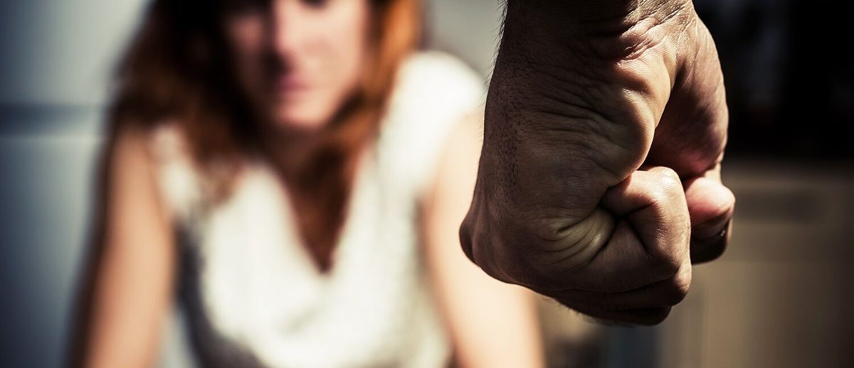 Polícia Civil prende dois homens por crimes de violência doméstica em João Pessoa e Solânea