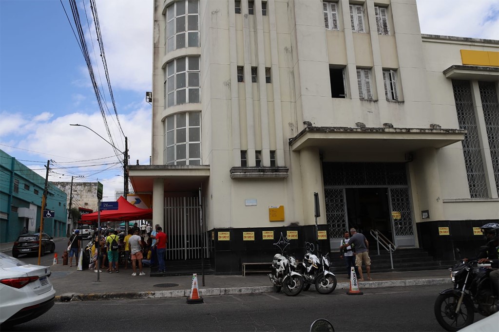 Trabalhadores dos Correios na Paraíba avaliam adesão à greve nacional