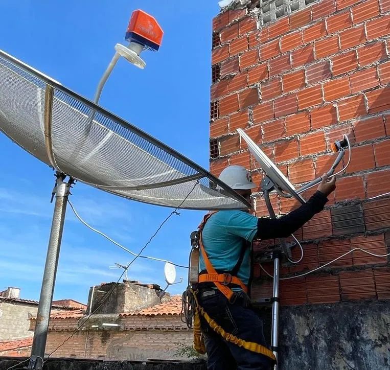 Famílias da Paraíba devem solicitar kit gratuito com nova parabólica