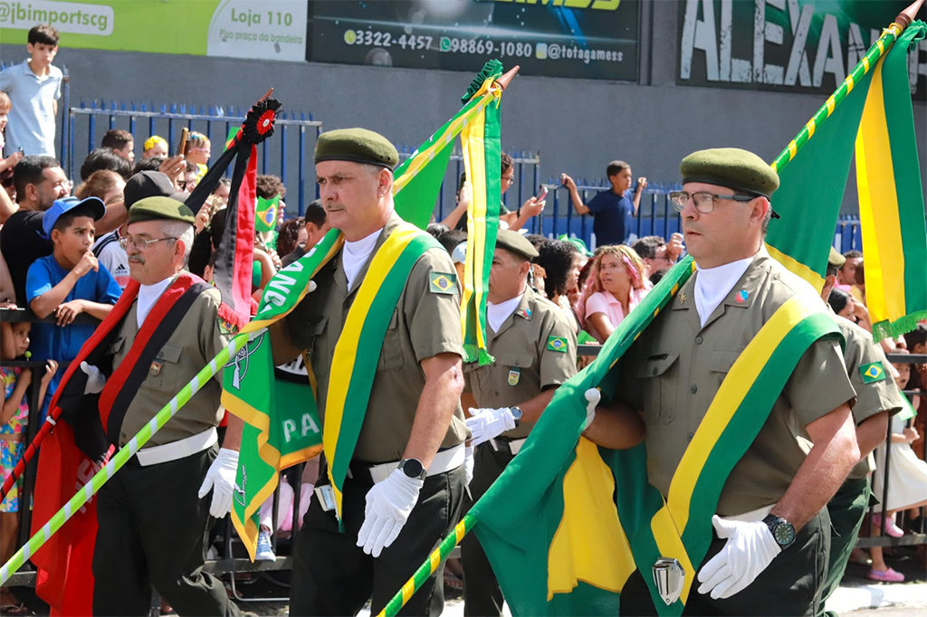 7 de Setembro: Desfile reúne mais de 10 mil pessoas em Campina Grande