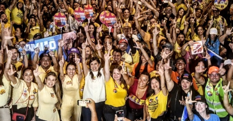 Lígia Feliciano participa de caminhada e ouve moradores em JP