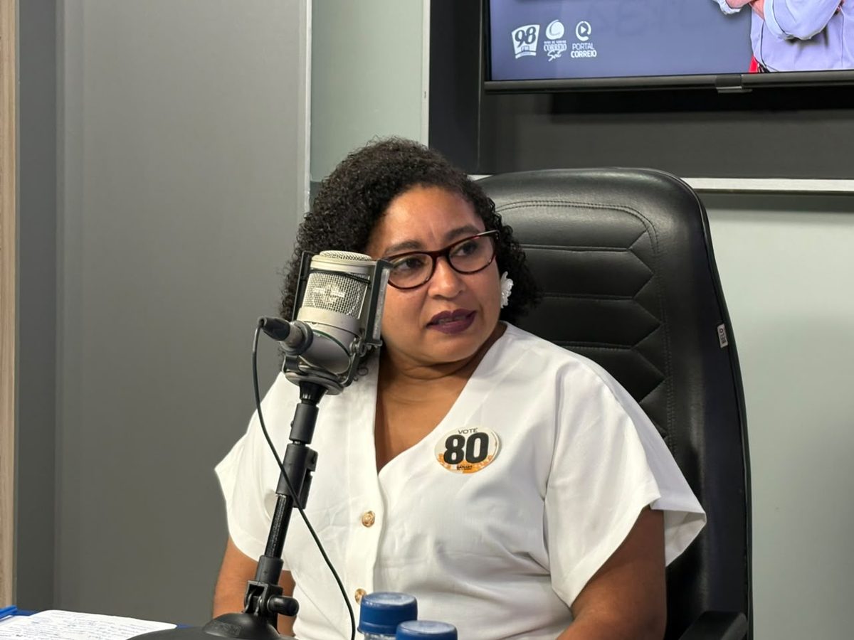 Rosilene Santos defende fim da escala 6x1 e reajuste salarial