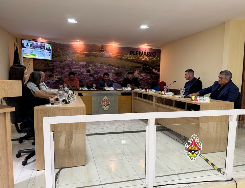 Parlamentares de Aguiar debatem pedido ao Congresso dos Estados Unidos