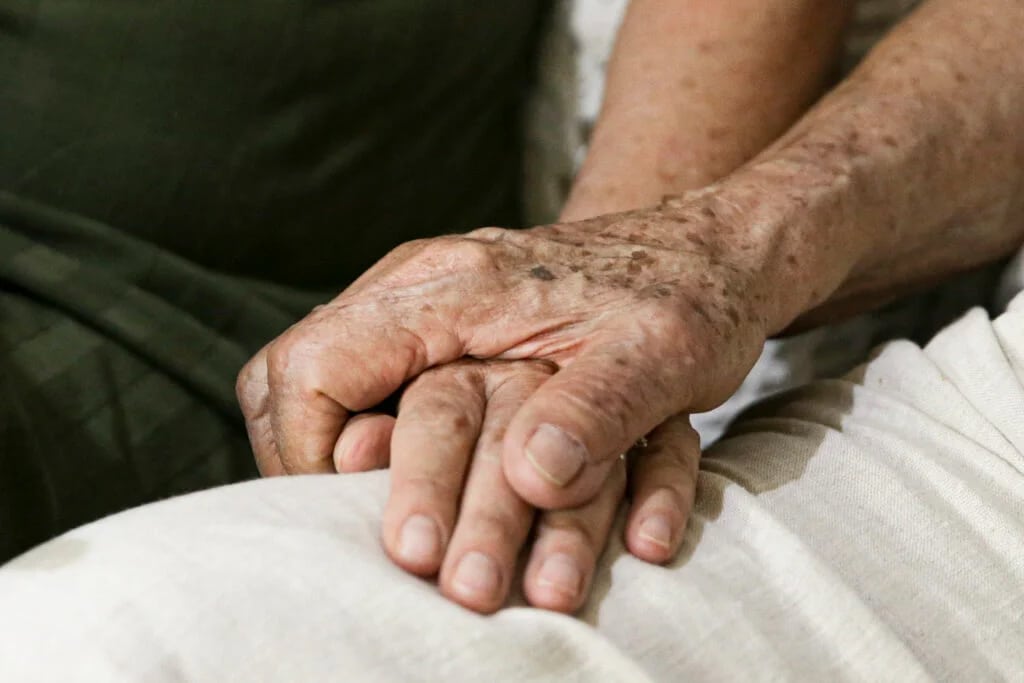Aposentadoria deve ser vista como uma nova fase de vida, destaca geriatra