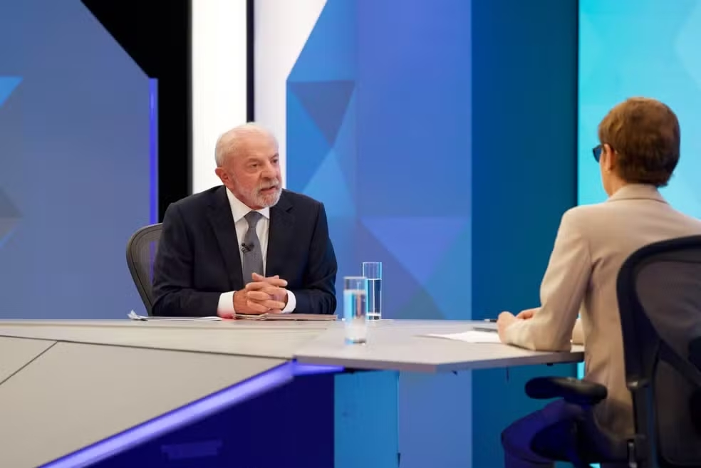 Lula afirma na Globo que não sabia que Bolsa Família não teve reajuste