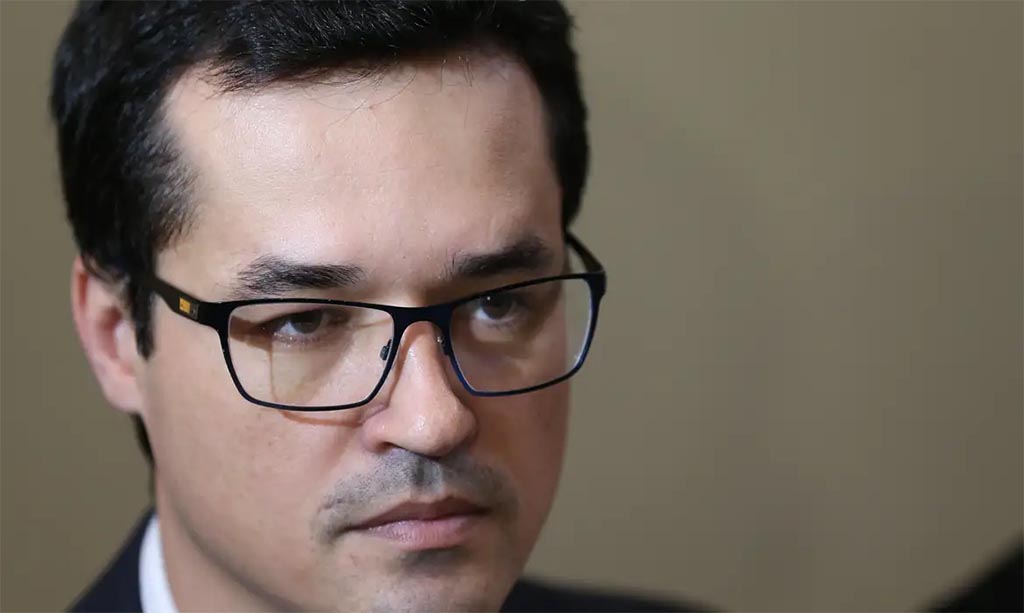 Ministro do TSE suspende campanha de ex-procurador Deltan ao Senado pelo Paraná