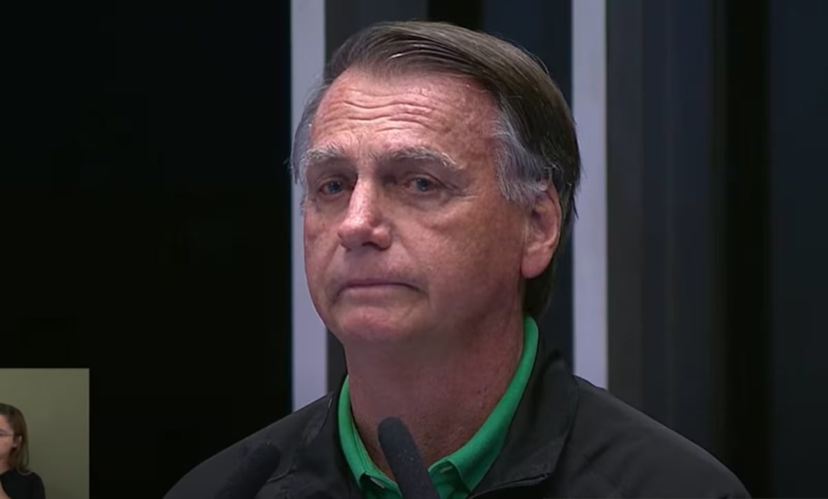 Bolsonaro pede ao STF para receber os filhos no Dia dos Pais
