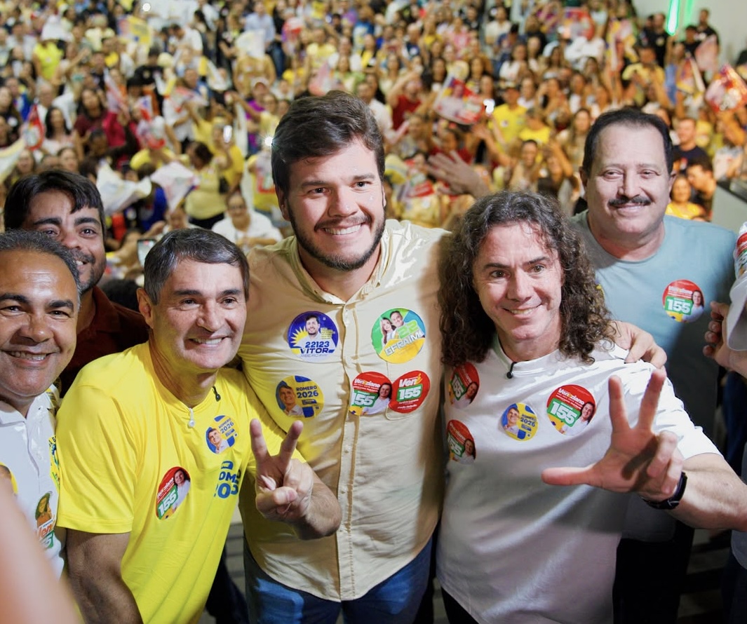 Prefeito de Campina alerta: querem tomar os mandatos de Veneziano e Romero