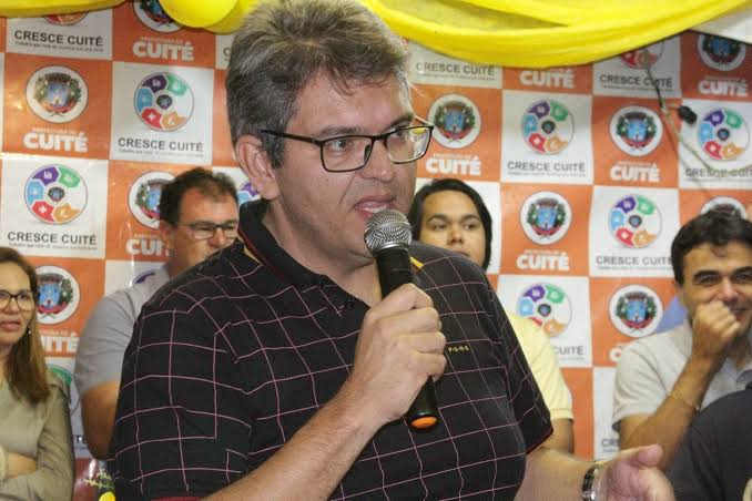 Charles Camaraense deixa o PDT em Cuité