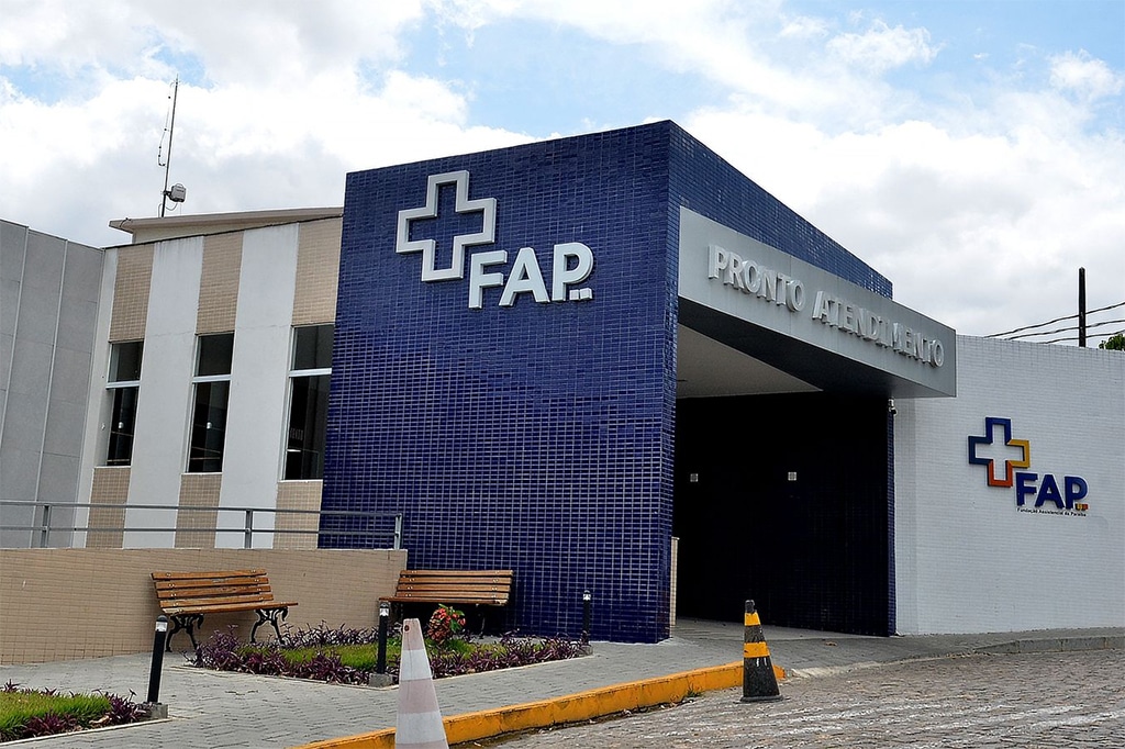 Veneziano confirma R$ 5 milhões para aquisição de Robô Cirúrgico para o Hospital da FAP, em Campina Grande