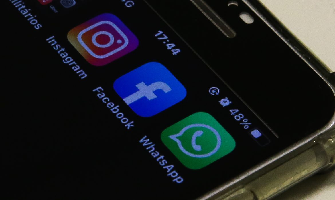Plataformas digitais desrespeitam normas eleitorais no primeiro turno