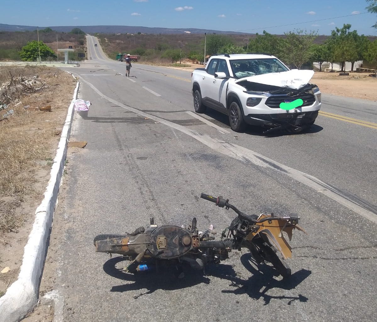 Motociclista morre em colisão na BR-230 em Juazeirinho
