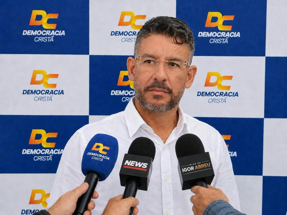 Pedro Coutinho formaliza candidatura ao governo estadual