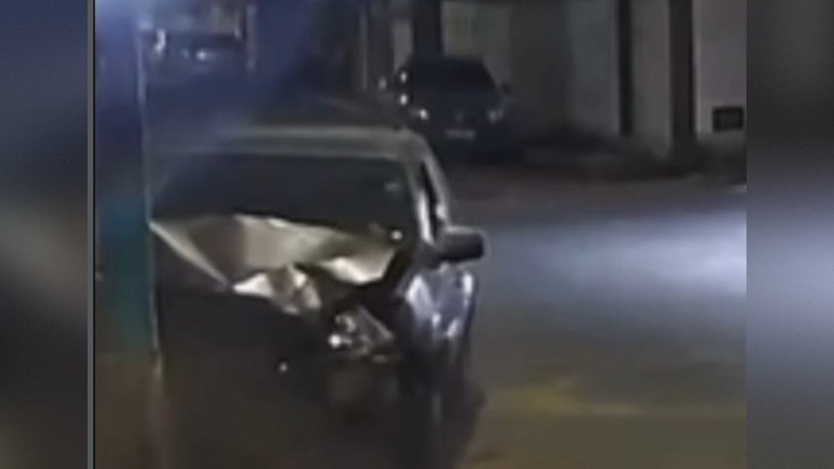 Colisão entre carro e moto deixa ferido em cruzamento de Bayeux