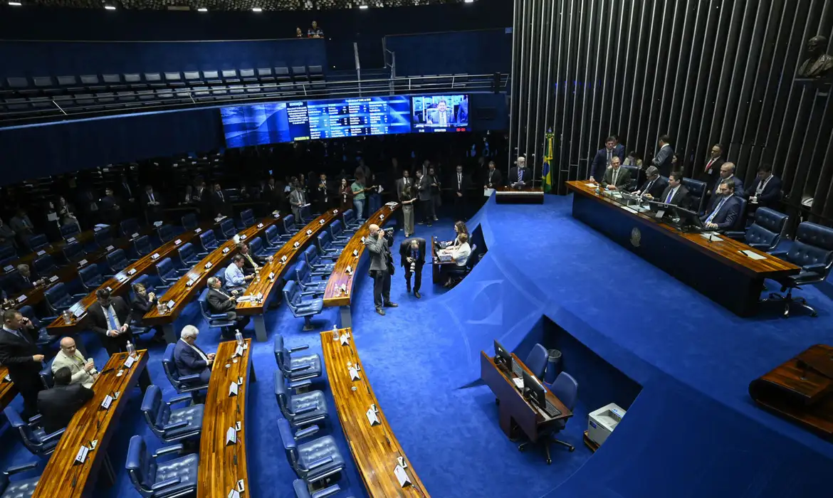 Paraíba elege novos representantes para o Senado Federal em 2026