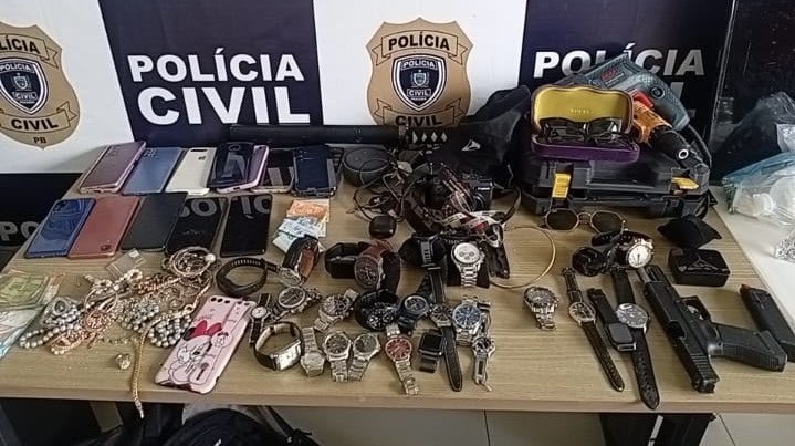Polícia prende mulher com itens de furtos em João Pessoa