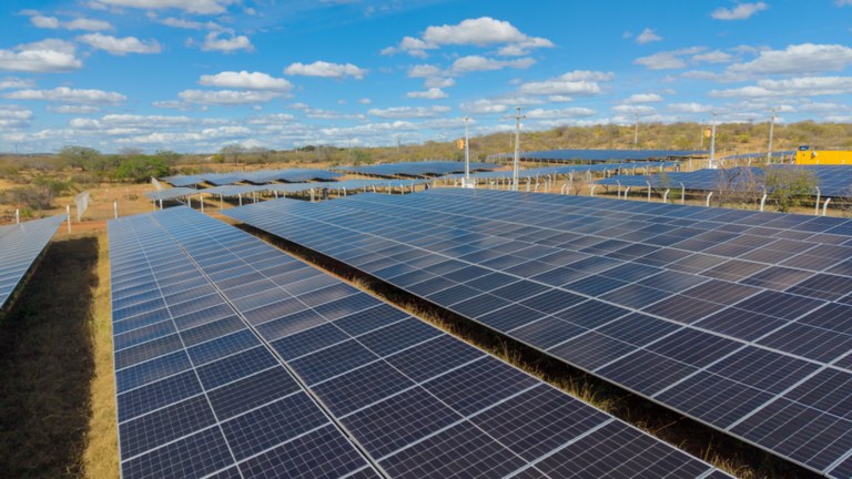 Paraíba atinge autossuficiência e exporta energia elétrica