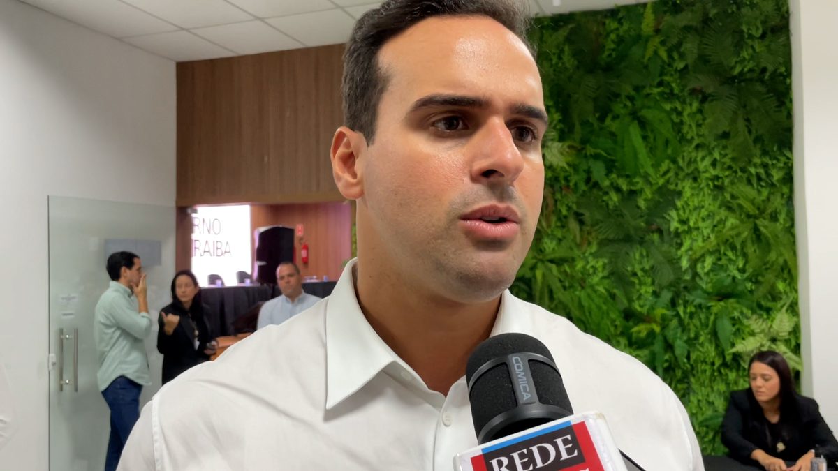 Governador debate IPVA zero para motoristas por aplicativo